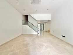 Simon Road (D19), Terrace #534531391